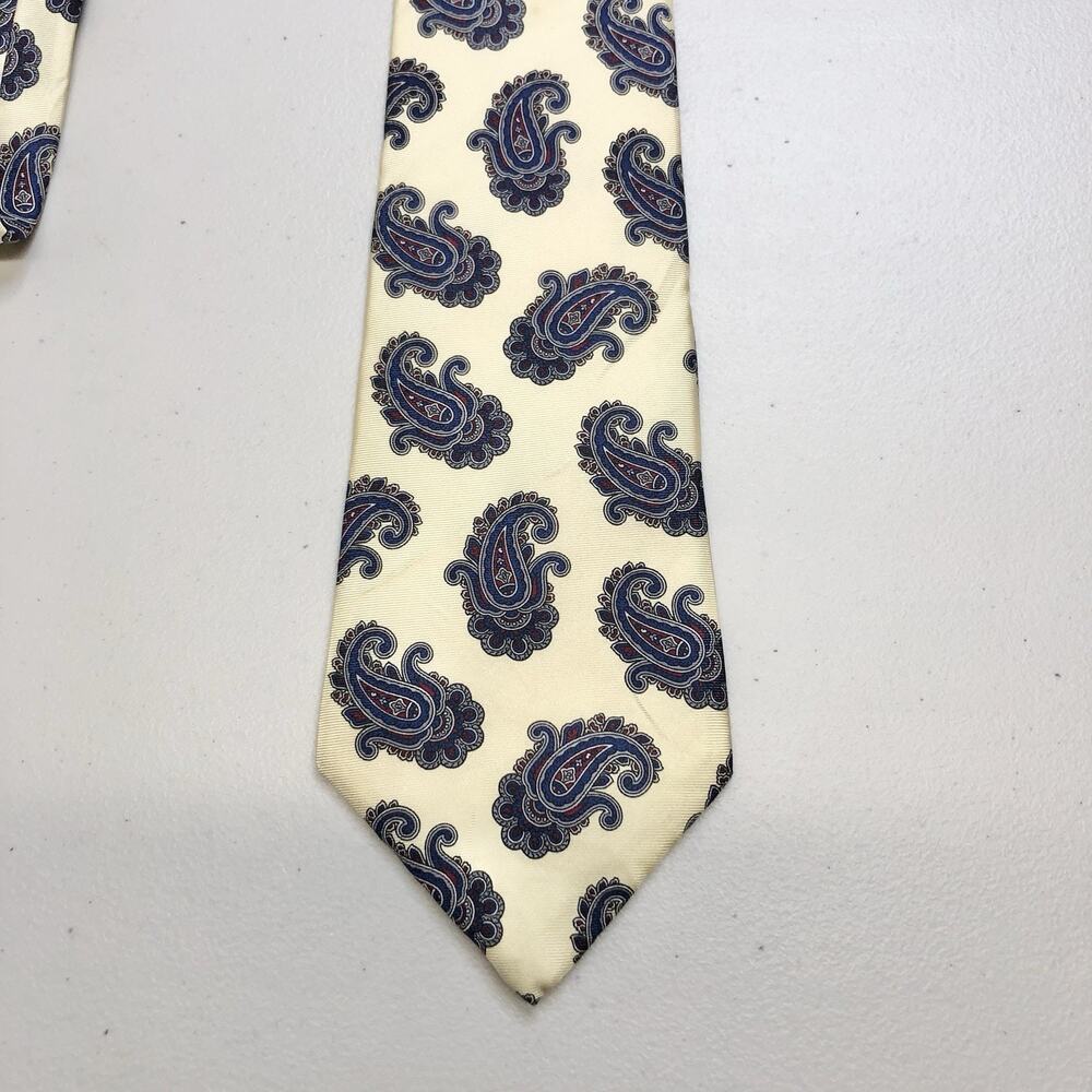Christian Dior Paisley Silk Tie Butter Yellow 55” - Picture 4 of 6